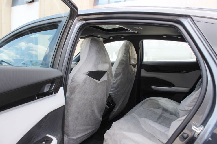 Used CHANGAN UNI-V iDD 2024 Blue Whale Smart Electric iDD 136km ZhiKu Model Left Rear Seat