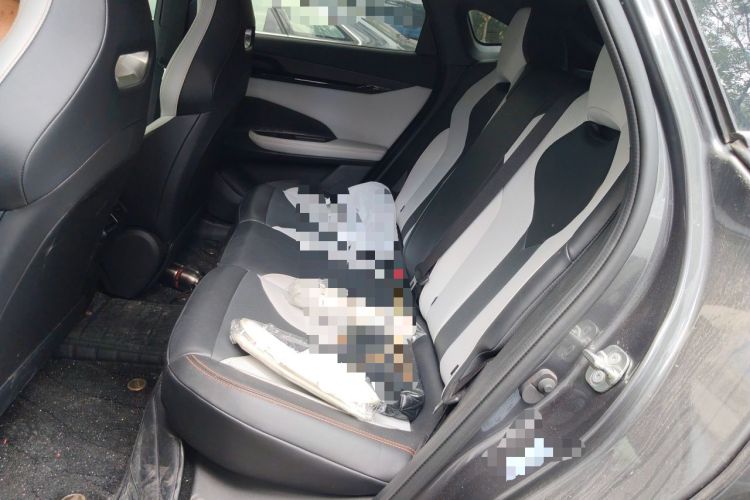 Used CHANGAN UNI-V iDD 2024 Blue Whale Smart Electric iDD 136km ZhiKu Model Left Rear Seat