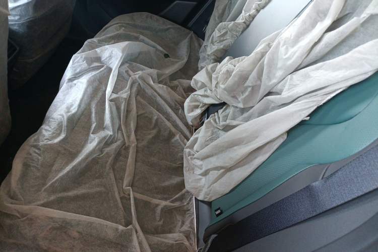 Used CHANGAN UNI-V iDD 2024 Blue Whale Smart Electric iDD 136km ZhiKu Model Left Rear Seat