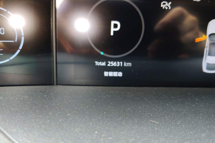 Used CHANGAN UNI-V iDD 2024 Blue Whale Smart Electric iDD 136km ZhiKu Model Odometer Close Up
