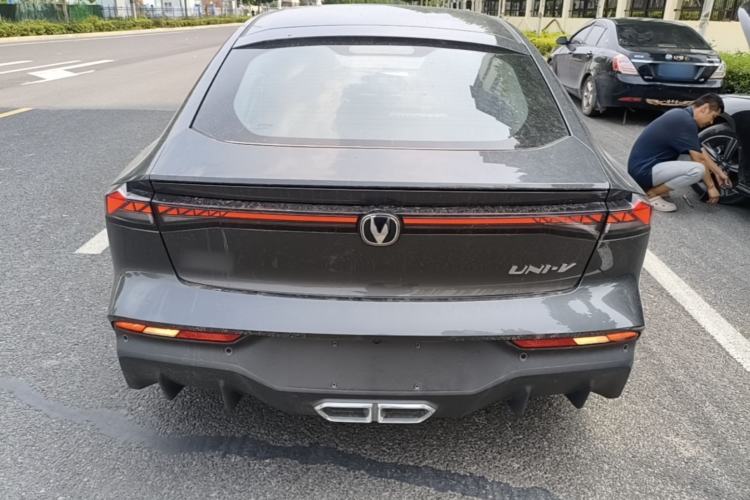 Used CHANGAN UNI-V iDD 2024 Blue Whale Smart Electric iDD 136km ZhiKu Model Rear