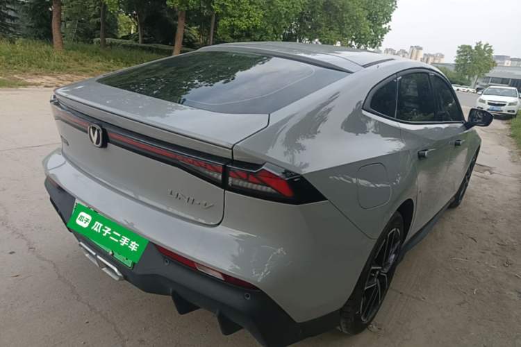 Used CHANGAN UNI-V iDD 2024 Blue Whale Smart Electric iDD 136km Luxury Model Rear Right 45 Deg