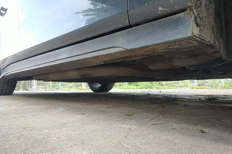 Used CHANGAN UNI-V iDD 2024 Blue Whale Smart Electric iDD 136km ZhiKu Model Right Side Sill