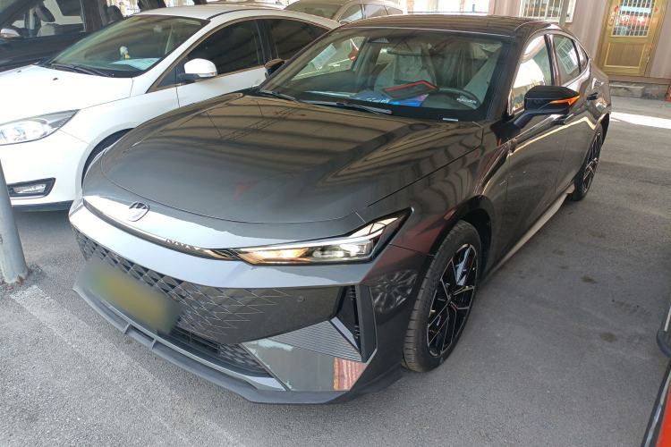 Used CHANGAN UNI-V iDD 2024 Blue Whale Smart Electric iDD 136km ZhiKu Model Guazi used car, China used car export, Used car for sale, Used  cars, Cheapest cars for sale