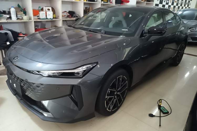 Used CHANGAN UNI-V iDD 2024 Blue Whale Smart Electric iDD 136km Luxury Model Guazi used car, China used car export, Used car for sale, Used  cars, Cheapest cars for sale
