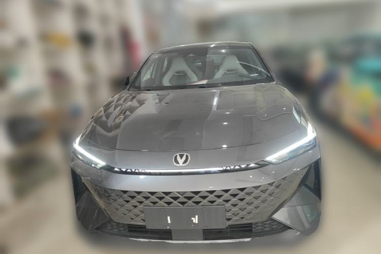 Used CHANGAN UNI-V iDD 2024 Blue Whale Smart Electric iDD 136km Luxury Model Front