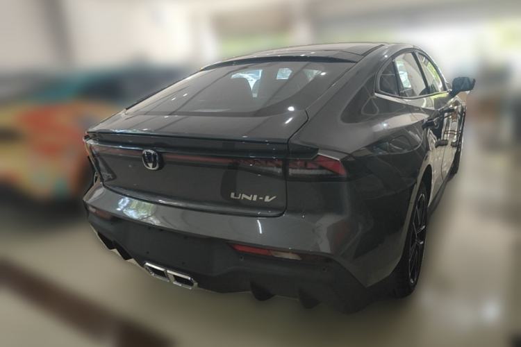 Used CHANGAN UNI-V iDD 2024 Blue Whale Smart Electric iDD 136km Luxury Model Rear Right 45 Deg