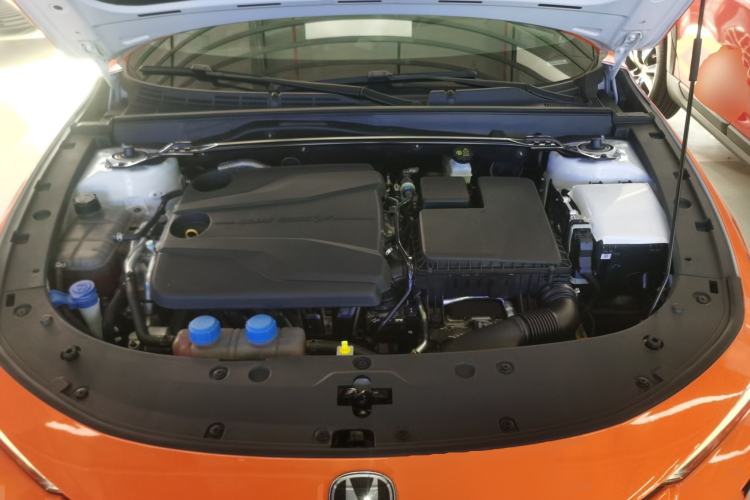 Used CHANGAN UNI-V iDD 2024 Blue Whale Smart Electric iDD 136km Luxury Model Engine Bay
