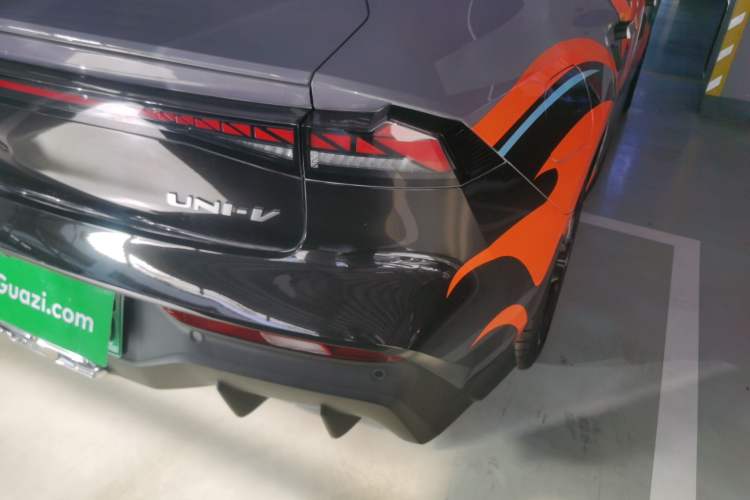 Used CHANGAN UNI-V iDD 2024 Blue Whale Smart Electric iDD 136km Luxury Model Exterior 1