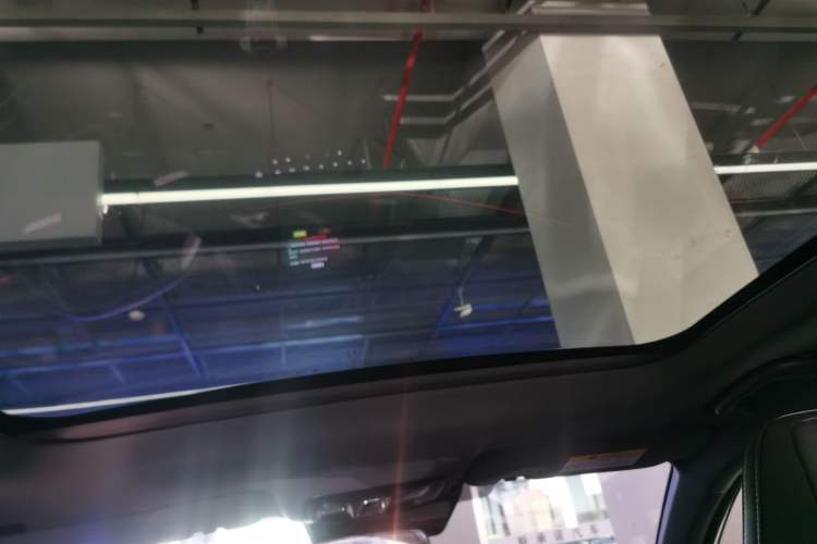 Used CHANGAN UNI-V iDD 2024 Blue Whale Smart Electric iDD 136km Luxury Model Headliner