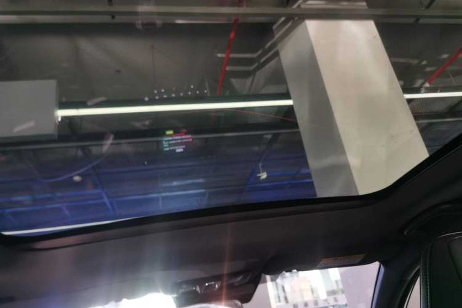 Used CHANGAN UNI-V iDD 2024 Blue Whale Smart Electric iDD 136km Luxury Model Headliner