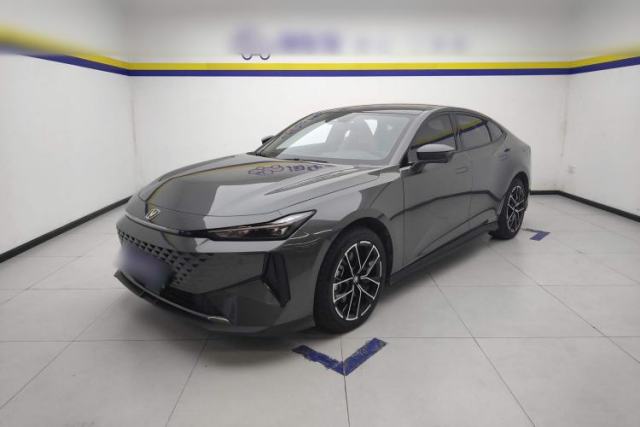 Used CHANGAN UNI-V iDD 2024 Blue Whale Smart Electric iDD 136km Luxury Model