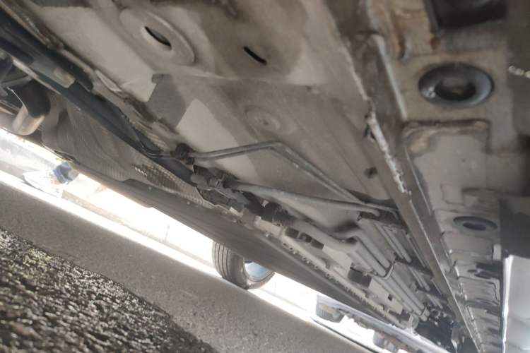 Used CHANGAN UNI-V iDD 2024 Blue Whale Smart Electric iDD 136km ZhiKu Model Chassis Front Left
