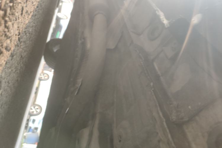 Used CHANGAN UNI-V iDD 2024 Blue Whale Smart Electric iDD 136km ZhiKu Model Chassis Front Right