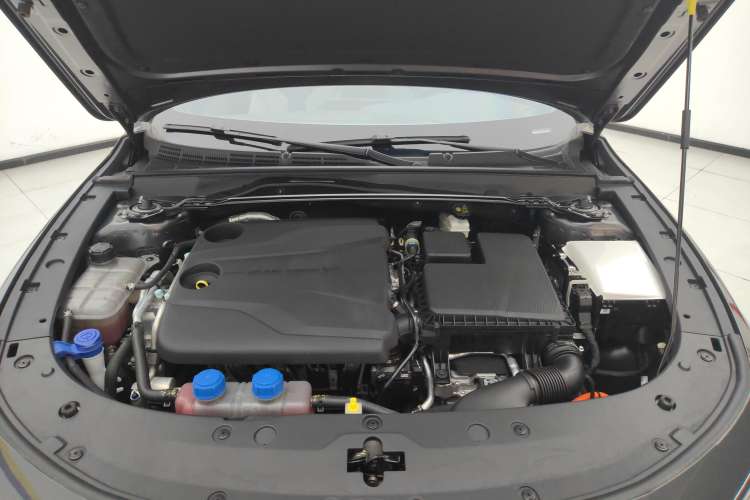Used CHANGAN UNI-V iDD 2024 Blue Whale Smart Electric iDD 136km Luxury Model Engine Bay