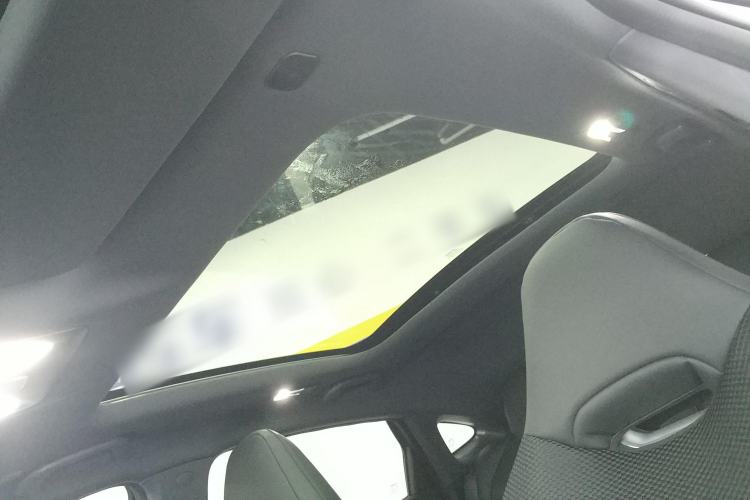 Used CHANGAN UNI-V iDD 2024 Blue Whale Smart Electric iDD 136km Luxury Model Headliner