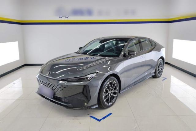 Used CHANGAN UNI-V iDD 2024 Blue Whale Smart Electric iDD 136km Luxury Model