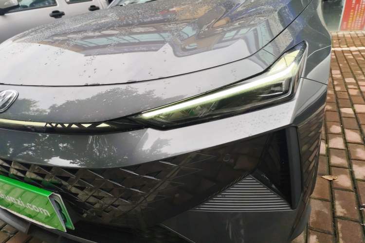 Used CHANGAN UNI-V iDD 2024 Blue Whale Smart Electric iDD 136km Luxury Model Left Front Headlight