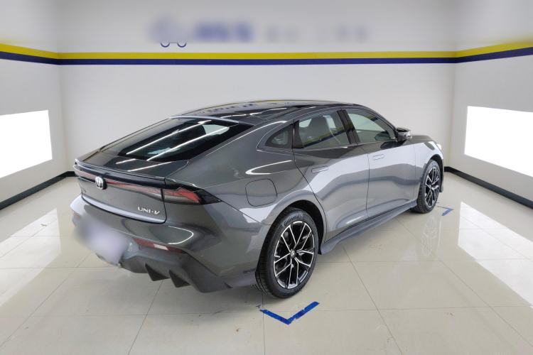 Used CHANGAN UNI-V iDD 2024 Blue Whale Smart Electric iDD 136km Luxury Model Rear Right 45 Deg