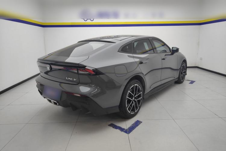 Used CHANGAN UNI-V iDD 2024 Blue Whale Smart Electric iDD 136km Luxury Model Rear Right 45 Deg