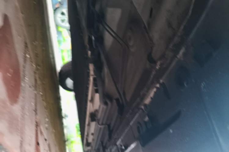 Used CHANGAN UNI-V iDD 2024 Blue Whale Smart Electric iDD 136km Luxury Model Chassis Front Left