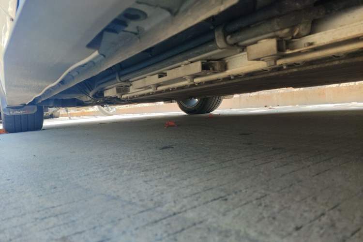 Used CHANGAN UNI-V iDD 2024 Blue Whale Smart Electric iDD 136km ZhiKu Model Chassis Rear Left