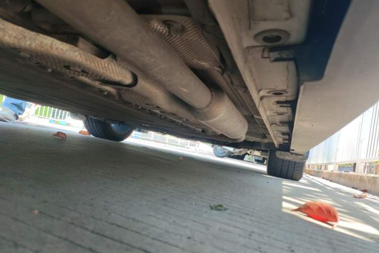 Used CHANGAN UNI-V iDD 2024 Blue Whale Smart Electric iDD 136km ZhiKu Model Chassis Rear Right