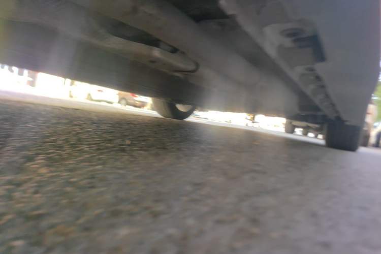 Used CHANGAN UNI-V iDD 2024 Blue Whale Smart Electric iDD 136km ZhiKu Model Chassis Rear Right