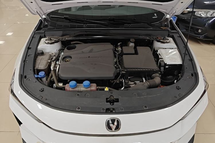 Used CHANGAN UNI-V iDD 2024 Blue Whale Smart Electric iDD 136km Luxury Model Engine Bay