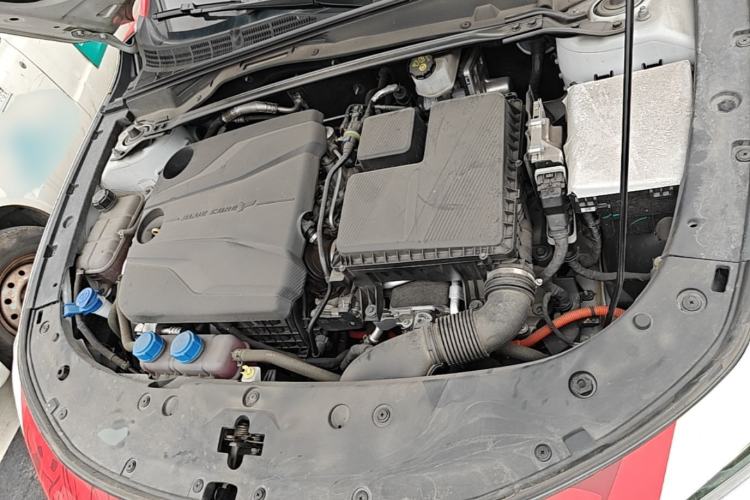Used CHANGAN UNI-V iDD 2024 Blue Whale Smart Electric iDD 136km ZhiKu Model Engine Bay