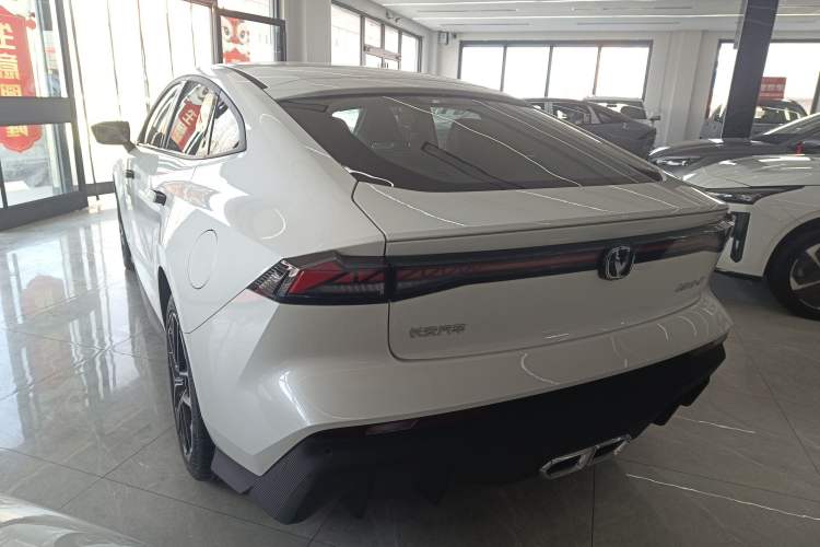 Used CHANGAN UNI-V iDD 2024 Blue Whale Smart Electric iDD 136km ZhiKu Model Exterior 3