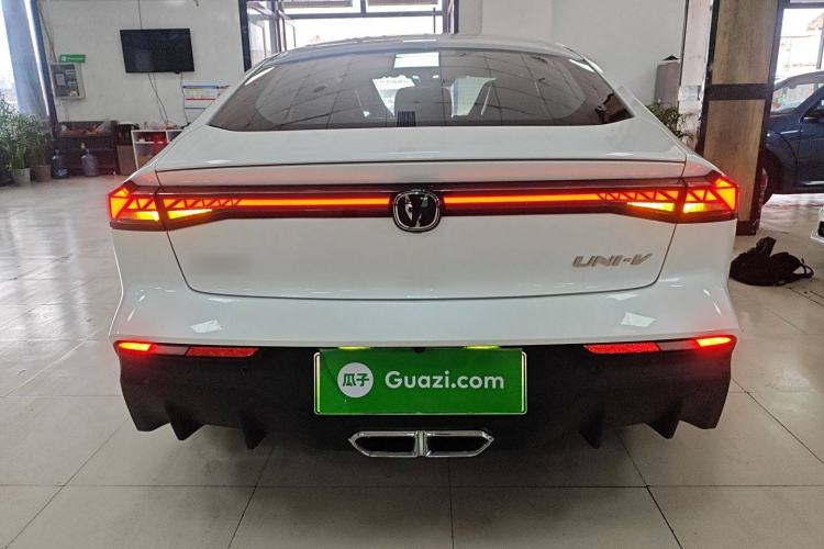 Used CHANGAN UNI-V iDD 2024 Blue Whale Smart Electric iDD 136km Luxury Model Exterior 4