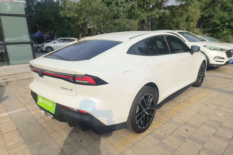 Used CHANGAN UNI-V iDD 2024 Blue Whale Smart Electric iDD 136km ZhiKu Model Exterior 5