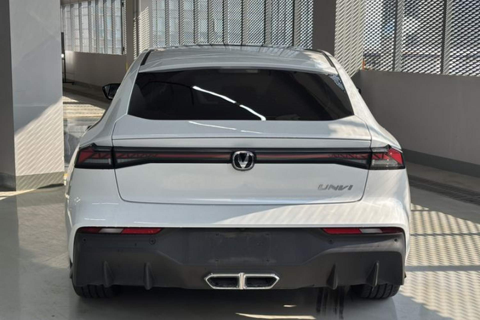 Used CHANGAN UNI-V iDD 2024 Blue Whale Smart Electric iDD 136km Luxury Model Exterior 7