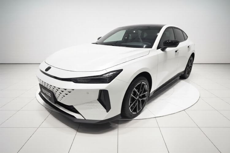 Used CHANGAN UNI-V iDD 2024 Blue Whale Smart Electric iDD 136km Luxury Model