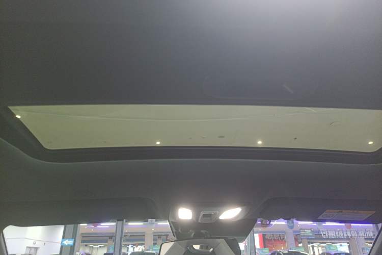 Used CHANGAN UNI-V iDD 2024 Blue Whale Smart Electric iDD 136km ZhiKu Model Headliner