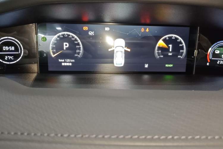 Used CHANGAN UNI-V iDD 2024 Blue Whale Smart Electric iDD 136km ZhiKu Model Instrument Cluster