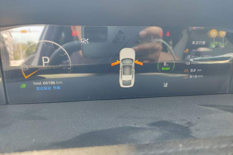 Used CHANGAN UNI-V iDD 2024 Blue Whale Smart Electric iDD 136km ZhiKu Model Odometer Close Up