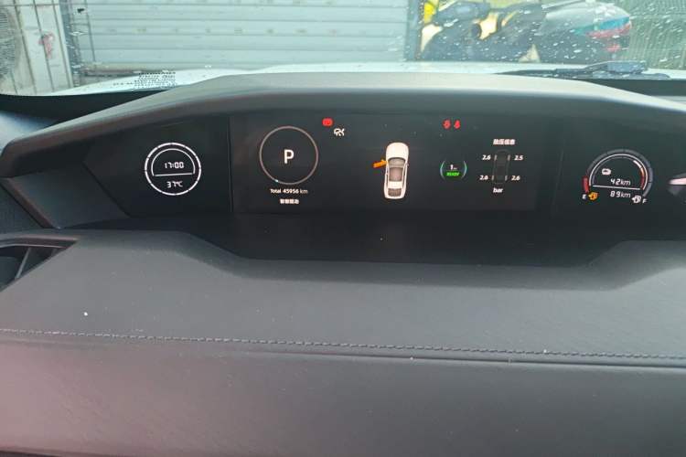 Used CHANGAN UNI-V iDD 2024 Blue Whale Smart Electric iDD 136km Luxury Model Odometer Close Up