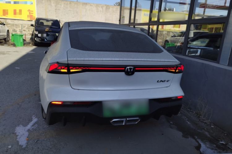 Used CHANGAN UNI-V iDD 2024 Blue Whale Smart Electric iDD 136km Luxury Model Rear