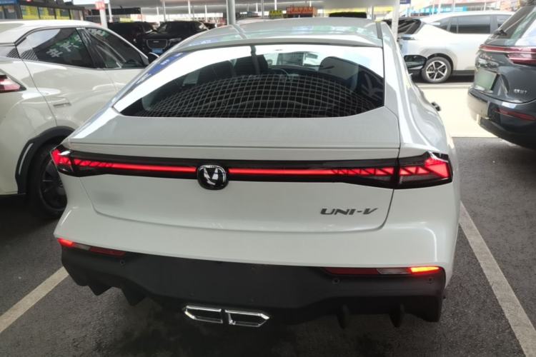 Used CHANGAN UNI-V iDD 2024 Blue Whale Smart Electric iDD 136km ZhiKu Model Rear