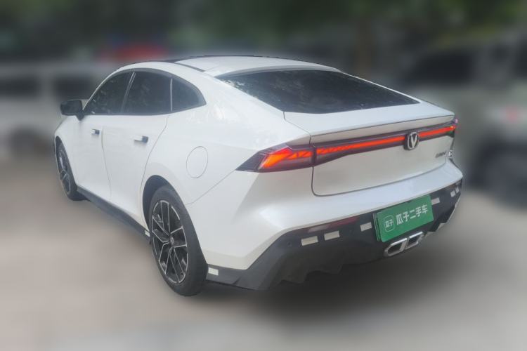Used CHANGAN UNI-V iDD 2024 Blue Whale Smart Electric iDD 136km Luxury Model Rear Left 45 Deg