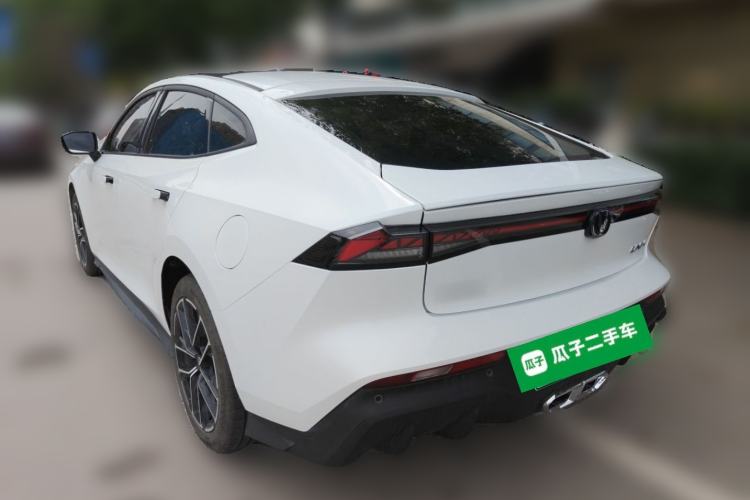 Used CHANGAN UNI-V iDD 2024 Blue Whale Smart Electric iDD 136km Luxury Model Rear Left 45 Deg