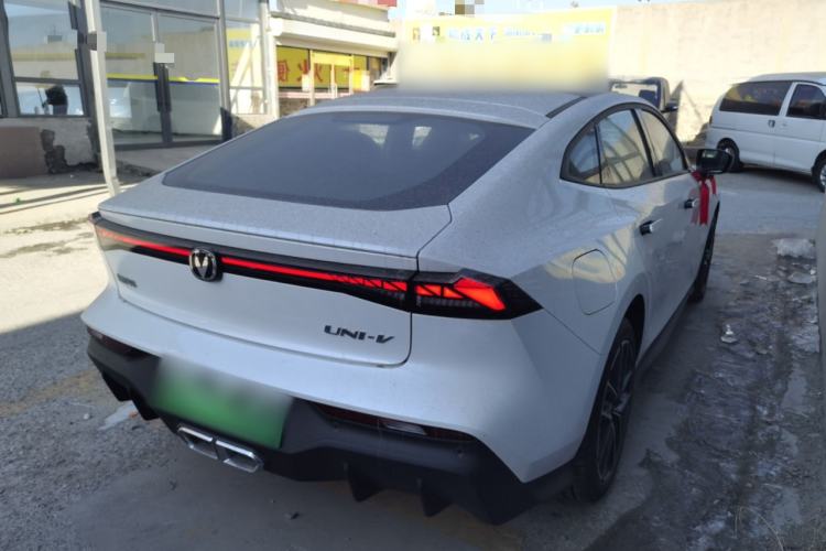 Used CHANGAN UNI-V iDD 2024 Blue Whale Smart Electric iDD 136km Luxury Model Rear Right 45 Deg