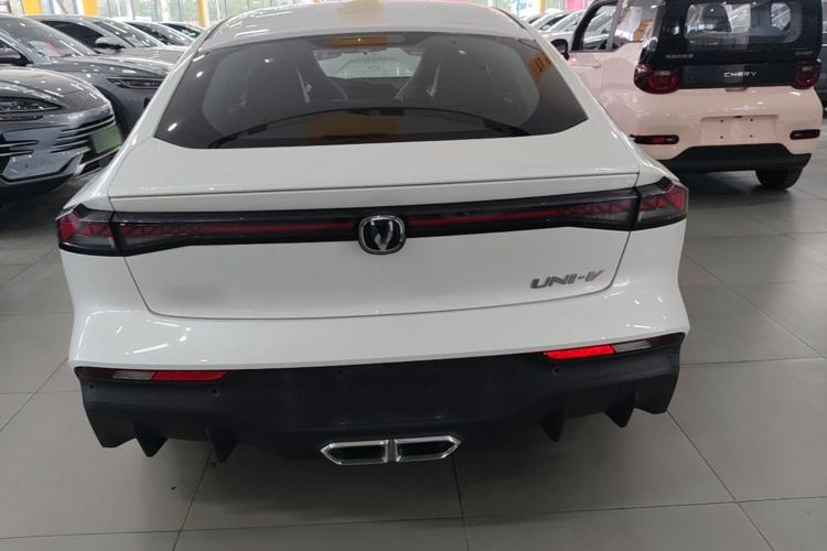 Used CHANGAN UNI-V iDD 2024 Blue Whale Smart Electric iDD 136km ZhiKu Model Rear