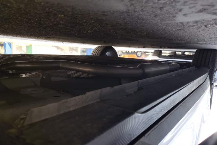 Used CHANGAN UNI-V iDD 2024 Blue Whale Smart Electric iDD 136km Luxury Model Right Side Sill