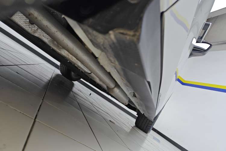 Used CHANGAN UNI-V iDD 2024 Blue Whale Smart Electric iDD 136km ZhiKu Model Right Side Sill