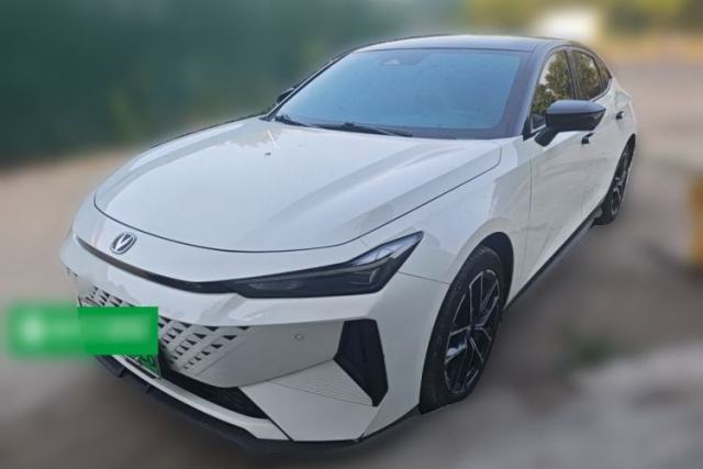 Used CHANGAN UNI-V iDD 2024 Blue Whale Smart Electric iDD 136km Luxury Model