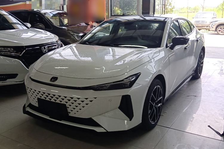 Used CHANGAN UNI-V iDD 2024 Blue Whale Smart Electric iDD 136km Luxury Model Guazi used car, China used car export, Used car for sale, Used  cars, Cheapest cars for sale