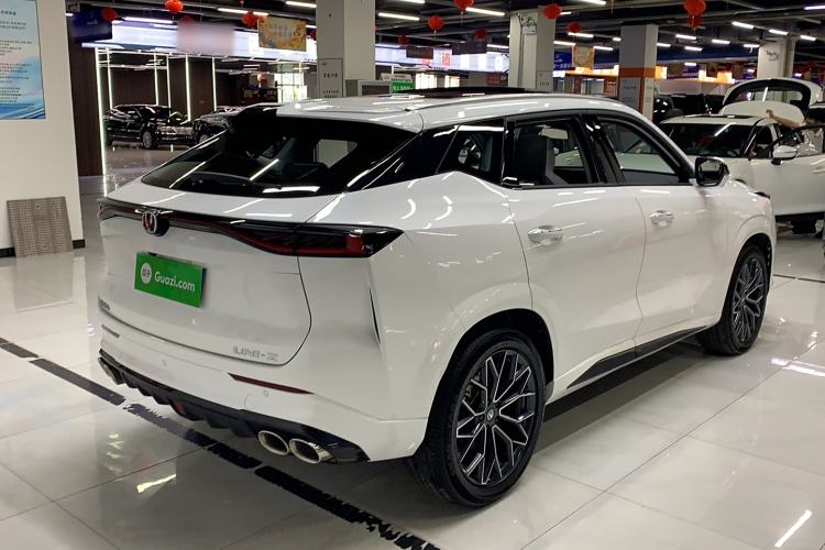 Used CHANGAN UNI-Z 2025 1.5T Premium Edition Exterior 3